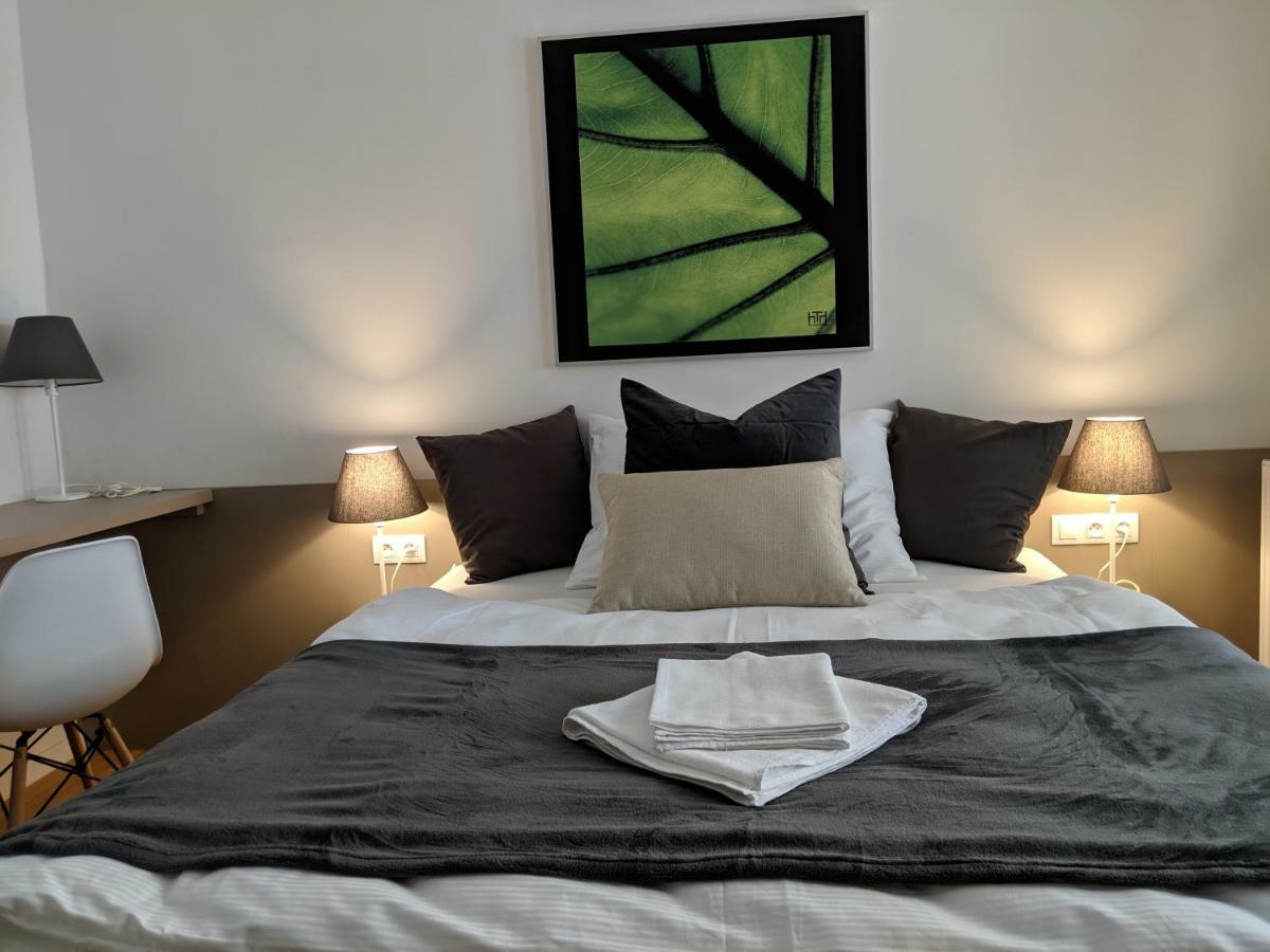 Ap 1 - Apartments 4U Brezinova "Overnight Simply" Χράντεκ Κράλοβε Εξωτερικό φωτογραφία